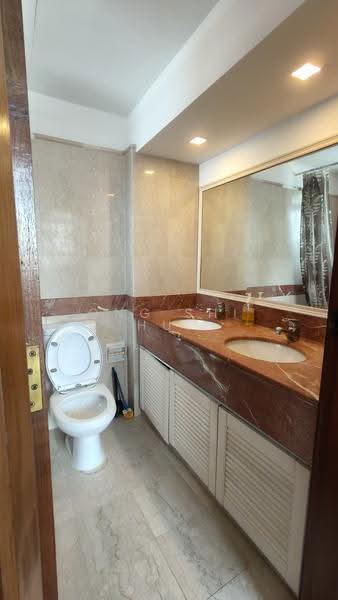 Changi Court, 708 Upper Changi Road East, 6 Bedrooms, 1,367 sqft, Condominium For Rent, by Ong Shi Hui, 500246736 - Bathroom - PropertyGuru.com.sg
