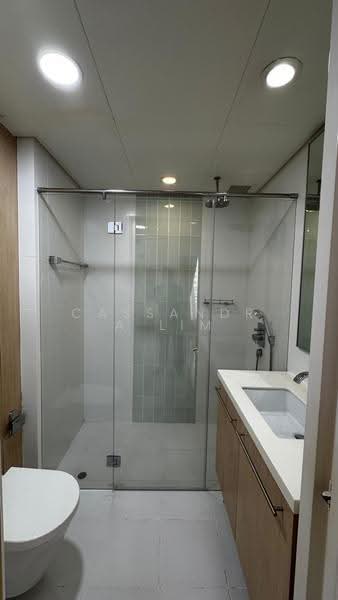 The Sail @ Marina Bay, 2 Marina Boulevard, Boat Quay / Raffles Place / Marina, 1 Bedroom, 657 sqft, Condominium For Sale, by Cassandra Lim, 500246750 - Bathroom - PropertyGuru.com.sg