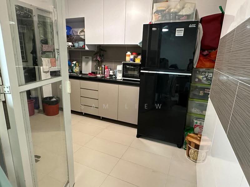 449B Bukit Batok West Avenue 9, 449B Bukit Batok West Avenue 9, Room Rental, 120 sqft, HDB Flat For Rent, by Sam Liew, 500246762 - Kitchen - PropertyGuru.com.sg