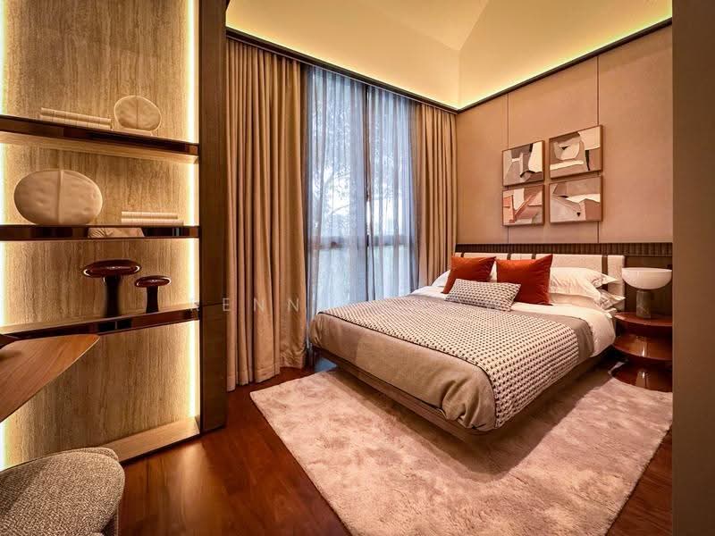 Parksuites, 18 Holland Grove Road, Tanglin / Holland / Bukit Timah, 4 Bedrooms, 3,068 sqft, Condominium For Sale, by Renne Chow, 500246763 - Bedroom - PropertyGuru.com.sg