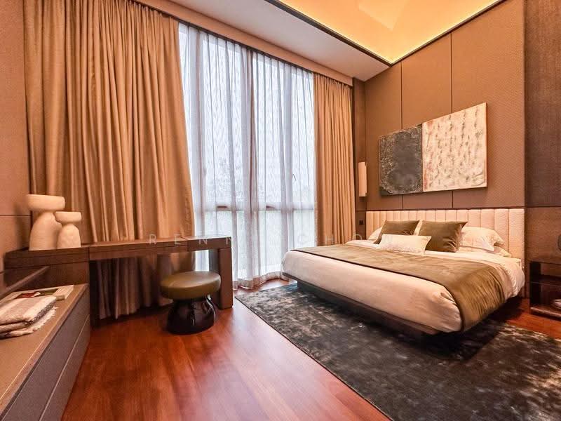 Parksuites, 18 Holland Grove Road, Tanglin / Holland / Bukit Timah, 4 Bedrooms, 3,068 sqft, Condominium For Sale, by Renne Chow, 500246763 - Bedroom - PropertyGuru.com.sg