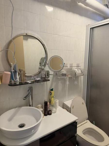 290G Bukit Batok Street 24, 290G Bukit Batok Street 24, Room Rental, 300 sqft, HDB Flat For Rent, by WANG YONG SHUI 王永水, 500246782 - Bathroom - PropertyGuru.com.sg