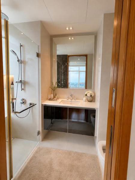 76 Shenton, 76 Shenton Way, Chinatown / Tanjong Pagar, 1 Bedroom, 592 sqft, Apartment For Sale, by Francis Chang, 500246805 - Bathroom - PropertyGuru.com.sg