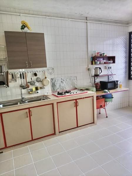 931 Jurong West Street 92, 931 Jurong West Street 92, Boon Lay / Jurong / Tuas, Room Rental, 108 sqft, HDB Flat For Rent, by Young Chng, 500246806 - Kitchen - PropertyGuru.com.sg