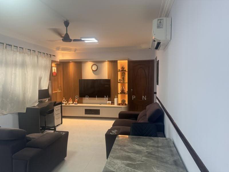 689A Choa Chu Kang Drive, 689A Choa Chu Kang Drive, Dairy Farm / Bukit Panjang / Choa Chu Kang, 3 Bedrooms, 969 sqft, HDB Flat For Sale, by Srini PN, 500246823 - Living Room - PropertyGuru.com.sg