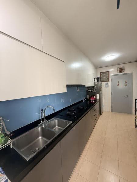689A Choa Chu Kang Drive, 689A Choa Chu Kang Drive, Dairy Farm / Bukit Panjang / Choa Chu Kang, 3 Bedrooms, 969 sqft, HDB Flat For Sale, by Srini PN, 500246823 - Kitchen - PropertyGuru.com.sg