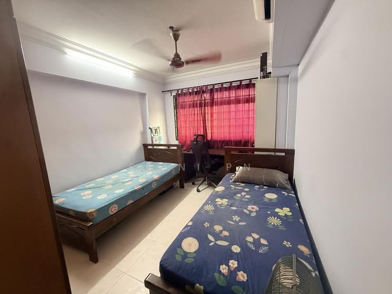 689A Choa Chu Kang Drive, 689A Choa Chu Kang Drive, Dairy Farm / Bukit Panjang / Choa Chu Kang, 3 Bedrooms, 969 sqft, HDB Flat For Sale, by Srini PN, 500246823 - Bedroom - PropertyGuru.com.sg