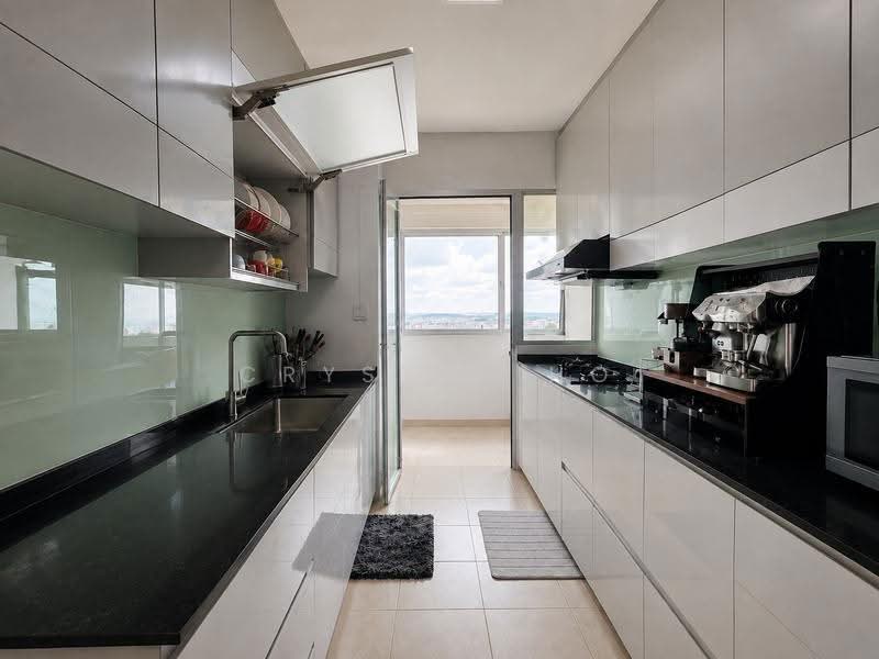 448A Sengkang West Way, 448A Sengkang West Way, Seletar / Yio Chu Kang, 3 Bedrooms, 990 sqft, HDB Flat For Sale, by Crystal Ho, 500246840 - Kitchen - PropertyGuru.com.sg