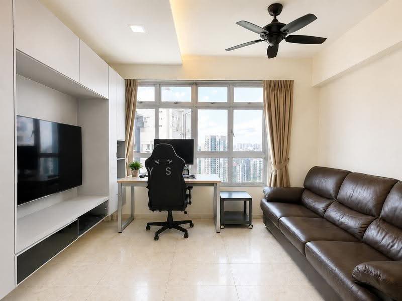 448A Sengkang West Way, 448A Sengkang West Way, Seletar / Yio Chu Kang, 3 Bedrooms, 990 sqft, HDB Flat For Sale, by Crystal Ho, 500246840 - Living Room - PropertyGuru.com.sg