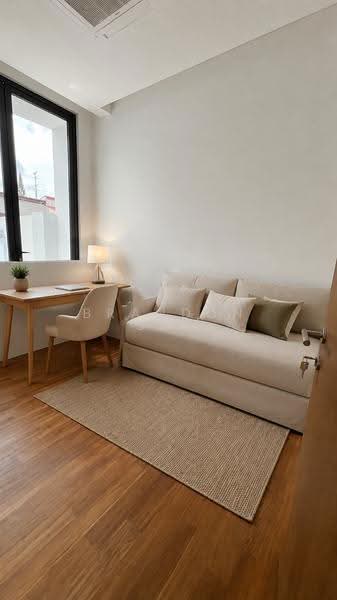 West Coast Gardens, Buona Vista / West Coast / Clementi New Town, 6 Bedrooms, 5,058 sqft, Terraced House For Sale, by Brandon See, 500246857 - Study - PropertyGuru.com.sg