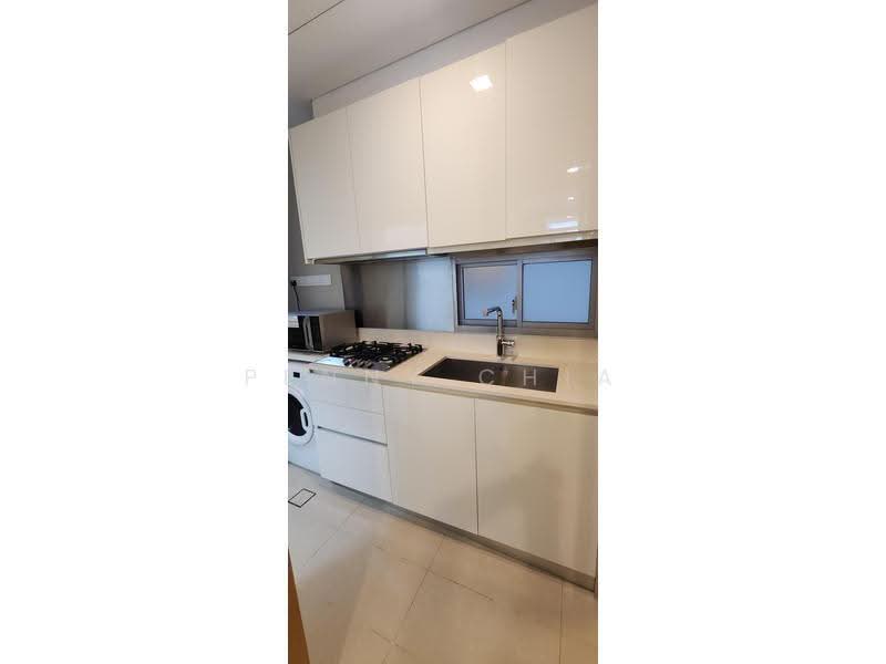 The Laurels @ Cairnhill Road, 40 Cairnhill Road, Orchard / River Valley, 3 Bedrooms, 1,302 sqft, Condominium For Rent, by Penny Chia, 500246861 - Kitchen - PropertyGuru.com.sg