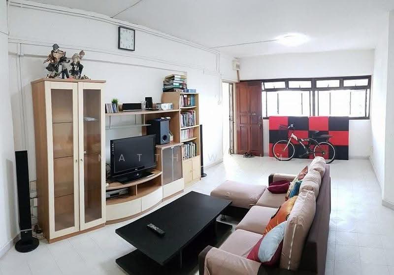 275 Tampines Street 22, 275 Tampines Street 22, Pasir Ris / Tampines, 3 Bedrooms, 1,130 sqft, HDB Flat For Rent, by Matthew Lim, 500246867 - Living Room - PropertyGuru.com.sg