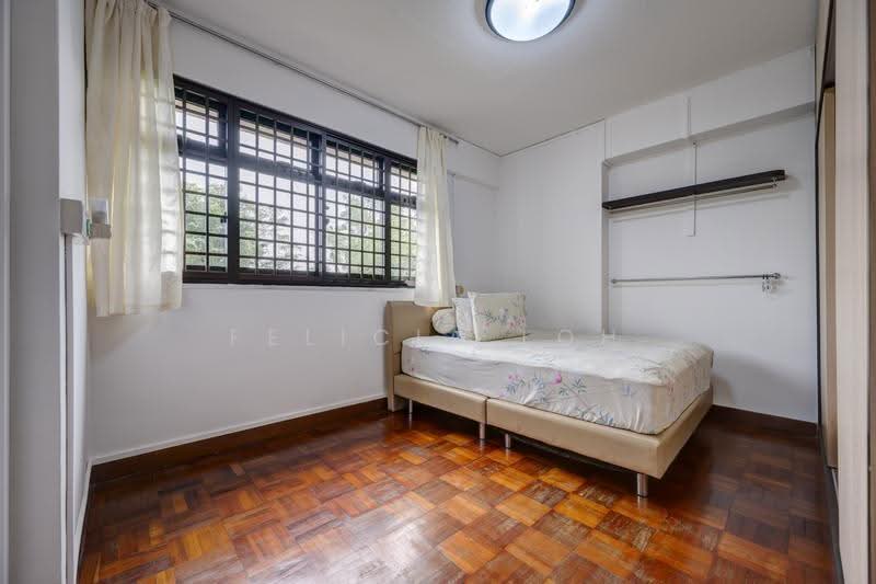 13 Dover Close East, 13 Dover Close East, 4 Bedrooms, 1,227 sqft, HDB Flat For Sale, by Felicia Loh, 500246881 - Bedroom - PropertyGuru.com.sg