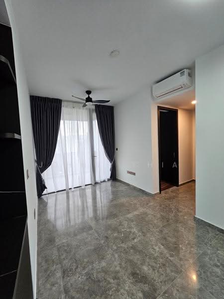 Hyll on Holland, 89 Holland Road, 2 Bedrooms, 657 sqft, Condominium For Rent, by Johnny Chia, 500246889 - Living Room - PropertyGuru.com.sg