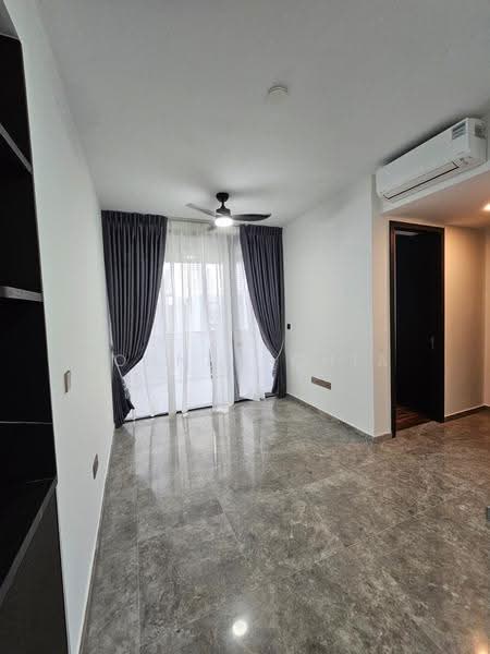Hyll on Holland, 89 Holland Road, 2 Bedrooms, 657 sqft, Condominium For Rent, by Johnny Chia, 500246889 - Living Room - PropertyGuru.com.sg