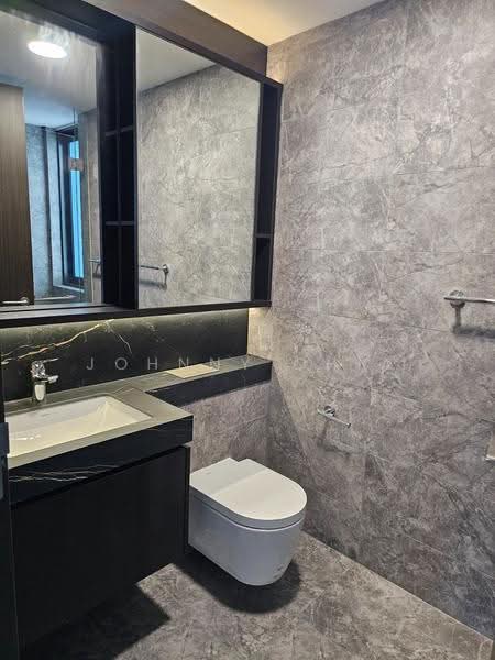 Hyll on Holland, 89 Holland Road, 2 Bedrooms, 657 sqft, Condominium For Rent, by Johnny Chia, 500246889 - Bathroom - PropertyGuru.com.sg