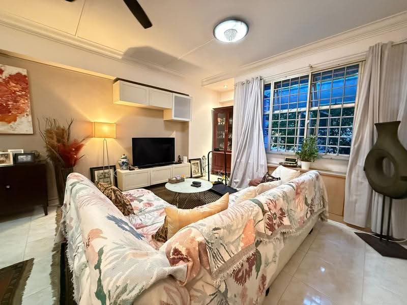 757 Pasir Ris Street 71, 757 Pasir Ris Street 71, Pasir Ris / Tampines, 3 Bedrooms, 1,119 sqft, HDB Flat For Sale, by Kavin Kuah, 500246892 - Living Room - PropertyGuru.com.sg