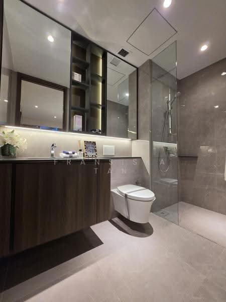 Grand Dunman, 2 Dunman Road, 5 Bedrooms, 2,131 sqft, Condominium For Sale, by Fransiska Tan, 500246893 - Bathroom - PropertyGuru.com.sg