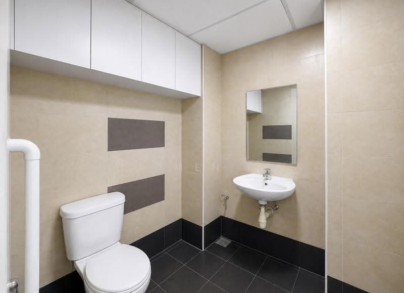 Midview City, 28 Sin Ming Lane, Ang Mo Kio / Bishan / Thomson, 375 sqft, Light Industrial (B1) For Rent, by Carmen Ho, 500246897 - Bathroom - CommercialGuru.com.sg