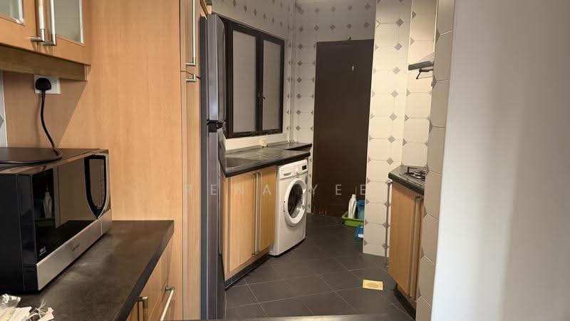 Bayshore Park, 66 Bayshore Road, Bedok / Upper East Coast, 2 Bedrooms, 936 sqft, Condominium For Rent, by Rena Yee, 500246911 - Kitchen - PropertyGuru.com.sg