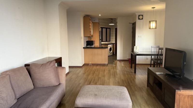 Bayshore Park, 66 Bayshore Road, Bedok / Upper East Coast, 2 Bedrooms, 936 sqft, Condominium For Rent, by Rena Yee, 500246911 - Living and dining - PropertyGuru.com.sg