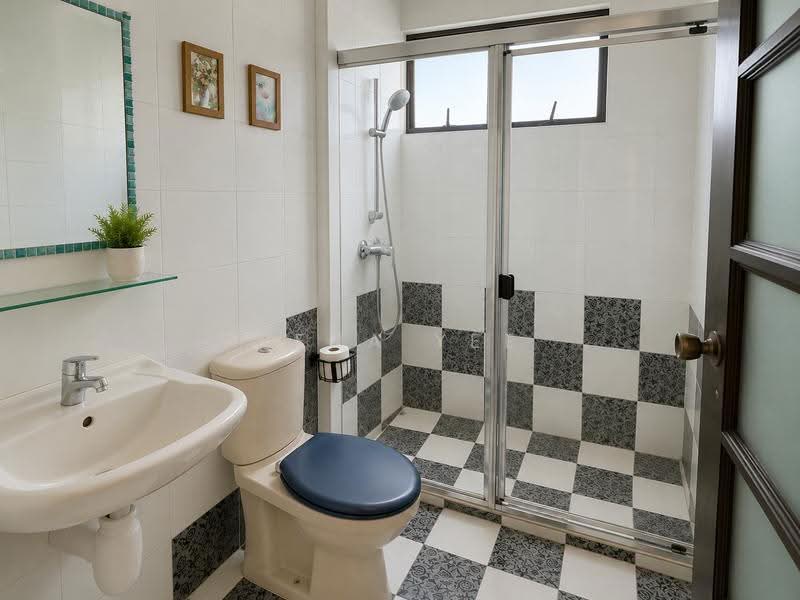 Bayshore Park, 66 Bayshore Road, Bedok / Upper East Coast, 2 Bedrooms, 936 sqft, Condominium For Rent, by Rena Yee, 500246911 - Bathroom - PropertyGuru.com.sg