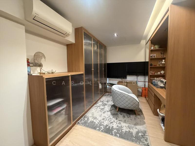 Joo Chiat Conservation Home, Joo Chiat Place, East Coast / Marine Parade, 4 Bedrooms, 3,380 sqft, Conservation House For Rent, by Carolyn Ng, 500246918 - Master Bedroom Dresser - PropertyGuru.com.sg