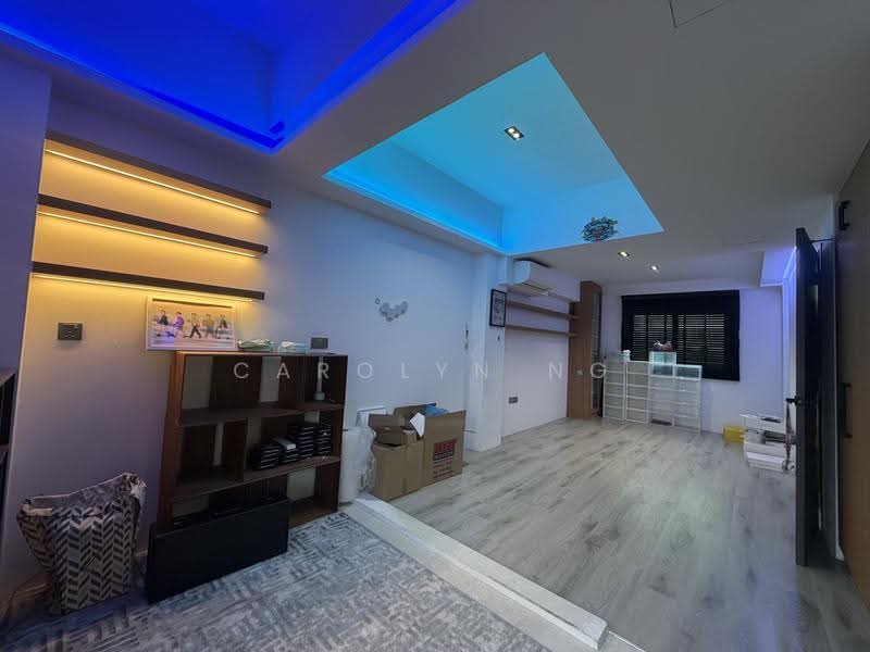 Joo Chiat Conservation Home, Joo Chiat Place, East Coast / Marine Parade, 4 Bedrooms, 3,380 sqft, Conservation House For Rent, by Carolyn Ng, 500246918 - Ensuite bedroom 3 - PropertyGuru.com.sg