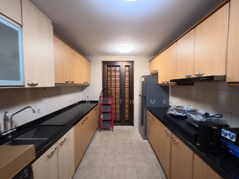 Simei Green Condominium, 1 Simei Street 4, Pasir Ris / Tampines, Room Rental, 180 sqft, Condominium For Rent, by Kenneth Ma, 500246927 - Kitchen - PropertyGuru.com.sg