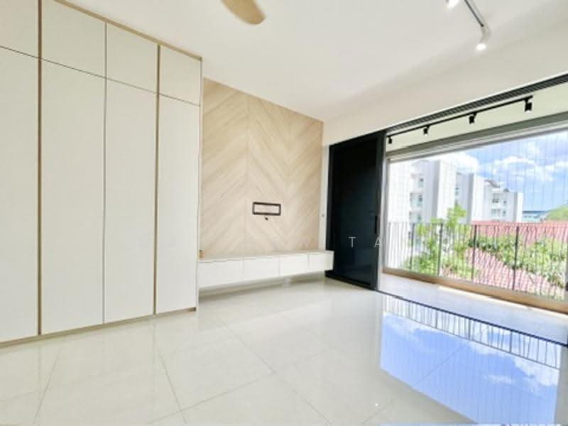 Hundred Palms Residences, 276 Yio Chu Kang Road, Hougang / Punggol / Sengkang, 3 Bedrooms, 883 sqft, Condominium For Sale, by Matthew Tan, 500246934 - Balcony - PropertyGuru.com.sg