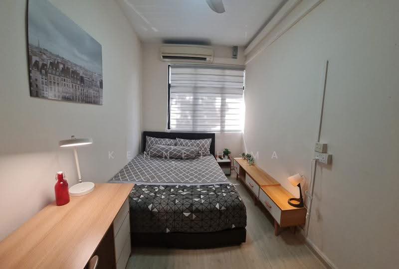 322 Tanjong katong Road, Tanjong Katong Road, East Coast / Marine Parade, Room Rental, 160 sqft, Walk-up Apartment For Rent, by Kenneth Ma, 500246936 - Bedroom - PropertyGuru.com.sg