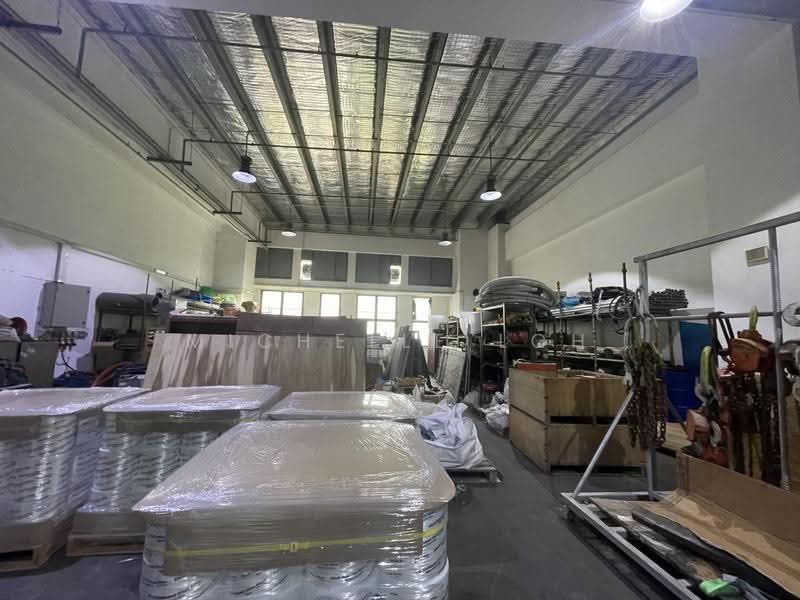 The Westcom, 1 Tuas South Avenue 6, Boon Lay / Jurong / Tuas, 3,047 sqft, Light Industrial (B1) For Sale, by Michelle Loh, 500246939 - Interior - CommercialGuru.com.sg