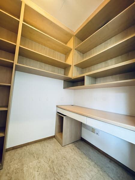 The Levelz, 38 Farrer Road, Tanglin / Holland / Bukit Timah, 2 Bedrooms, 958 sqft, Condominium For Rent, by Elle Cheong, 500246945 - Study - PropertyGuru.com.sg