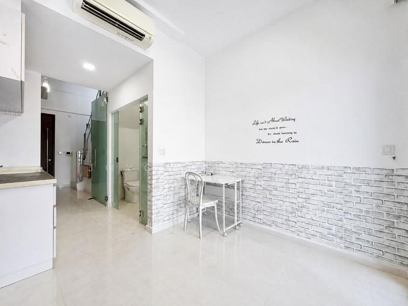 #1 Loft, 1 Lorong 24 Geylang, Eunos / Geylang / Paya Lebar, 1 Bedroom, 570 sqft, Apartment For Sale, by Joyce Lye Hui Xin, 500246946 - Interior - PropertyGuru.com.sg