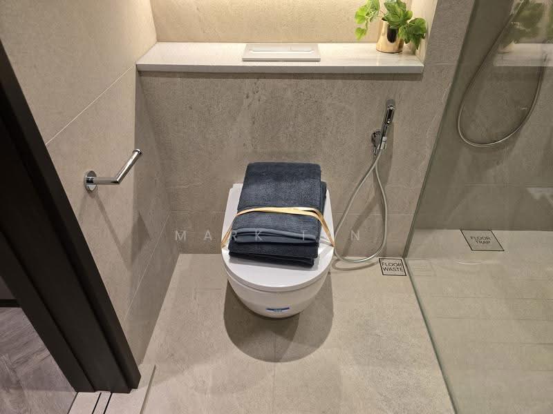 Springleaf Residence, 811 Upper Thomson Road, Mandai / Upper Thomson, 4 Bedrooms, 1,453 sqft, Condominium For Sale, by Mark Tan, 500246947 - Bathroom - PropertyGuru.com.sg