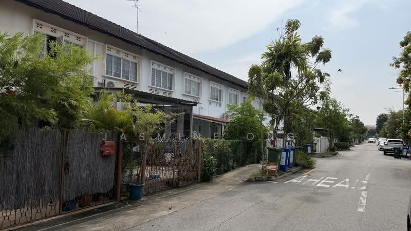 Joo Chiat Place / Telok Kurau Park, Joo Chiat Place, East Coast / Marine Parade, 3 Bedrooms, 1,600 sqft, Terraced House For Rent, by Jasmine Ong, 500246954 - Exterior - PropertyGuru.com.sg