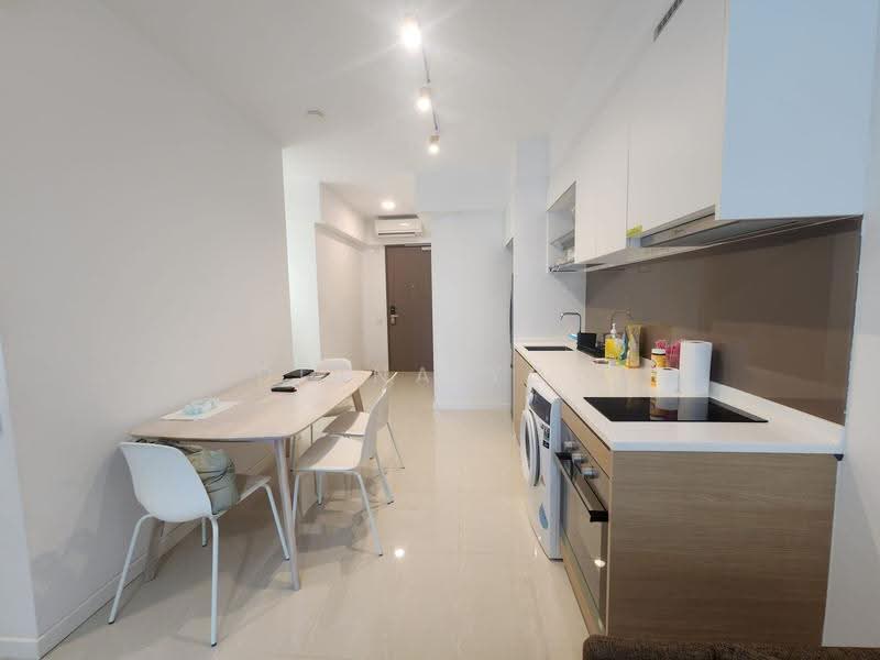 Treasure at Tampines, 57 Tampines Lane, Pasir Ris / Tampines, 3 Bedrooms, 678 sqft, Condominium For Sale, by Diana Yow, 500246959 - Kitchen - PropertyGuru.com.sg