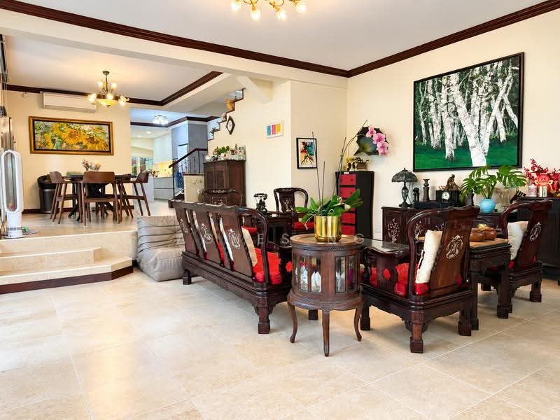 LANDED7772@GOOD PRICE COSY SEMI D AT SUNRISE, Seletar / Yio Chu Kang, 4 Bedrooms, 2,800 sqft, Semi-Detached House For Sale, by Agnes Ng, 500246961 - Living Room - PropertyGuru.com.sg
