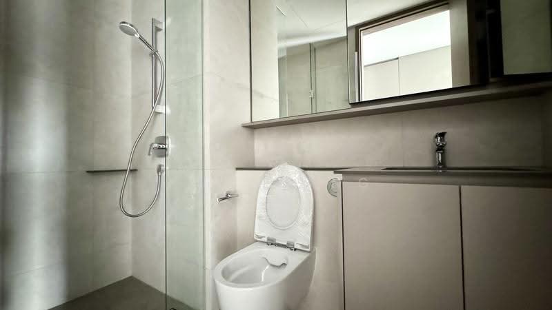 Norwood Grand, Admiralty / Woodlands, 2 Bedrooms, 710 sqft, Condominium For Rent, by Roy Liang, 500246963 - Bathroom - PropertyGuru.com.sg