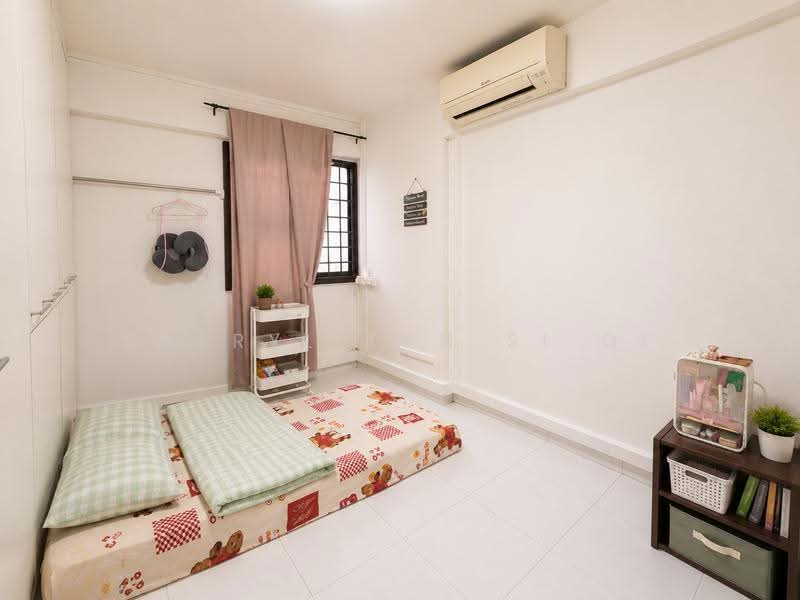 34 Upper Cross Street, 34 Upper Cross Street, Room Rental, 150 sqft, HDB Flat For Rent, by Sheryl Tan Si Qi, 500246964 - Bedroom - PropertyGuru.com.sg