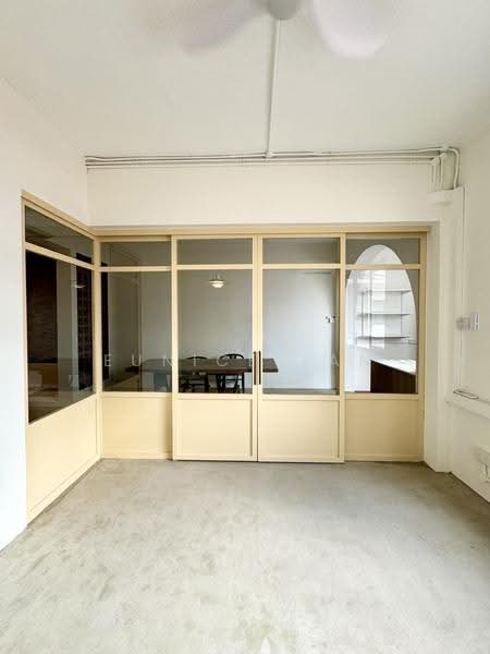 An old-world charm in Joo Chiat, East Coast / Marine Parade, 3 Bedrooms, 1,060 sqft, Walk-up Apartment For Sale, by Eunice Tan, 500246969 - Interior - PropertyGuru.com.sg