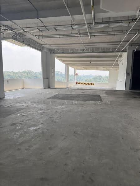 Food Vision @ Mandai, 21 Mandai Estate, Admiralty / Woodlands, 1,722 sqft, Factory / Workshop (B2) For Sale, by William Tan, 500246979 - Car Park - CommercialGuru.com.sg