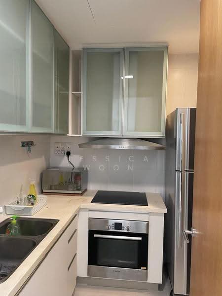 One Oxley Rise, 1 Oxley Rise, Orchard / River Valley, 2 Bedrooms, 753 sqft, Apartment For Sale, by Jessica Woon, 500246984 - Kitchen - PropertyGuru.com.sg