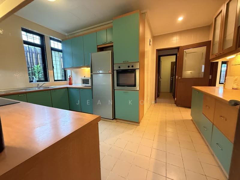 Fernhill Road, Fernhill Road, Orchard / River Valley, 6 Bedrooms, 3,000 sqft, Semi-Detached House For Rent, by Jean Koh, 500246991 - Kitchen - PropertyGuru.com.sg
