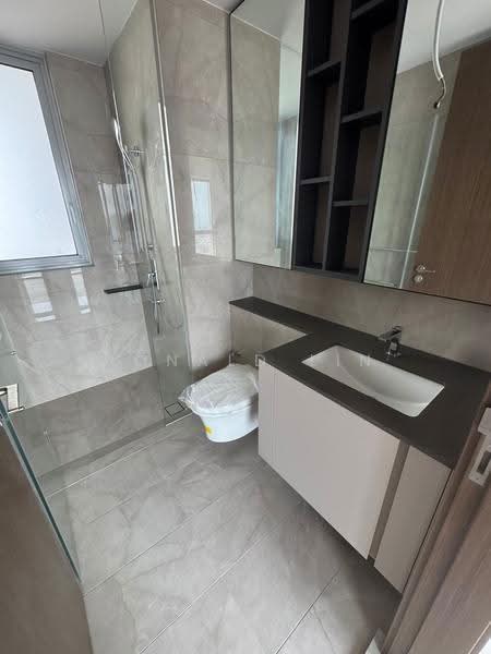 Grand Dunman, 10 Dunman Road, East Coast / Marine Parade, 3 Bedrooms, 1,119 sqft, Condominium For Rent, by Donald Lin, 500247011 - Bathroom - PropertyGuru.com.sg