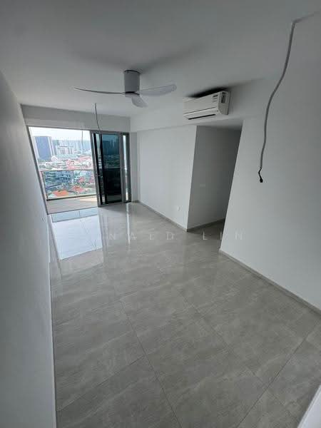 Grand Dunman, 10 Dunman Road, East Coast / Marine Parade, 3 Bedrooms, 1,119 sqft, Condominium For Rent, by Donald Lin, 500247011 - Living - PropertyGuru.com.sg