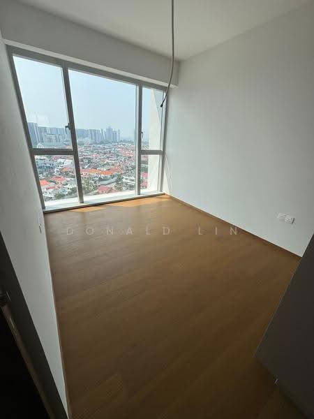 Grand Dunman, 10 Dunman Road, East Coast / Marine Parade, 3 Bedrooms, 1,119 sqft, Condominium For Rent, by Donald Lin, 500247011 - Master - PropertyGuru.com.sg
