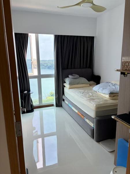 Waterview, 85 Tampines Avenue 1, 3 Bedrooms, 1,130 sqft, Condominium For Sale, by Shaun Wei, 500247012 - Bedroom - PropertyGuru.com.sg