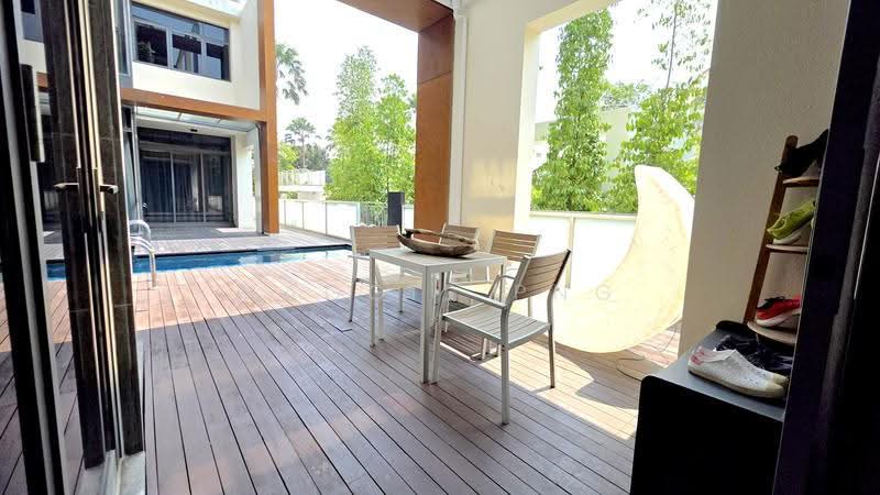 Seahill, West Coast Crescent, Buona Vista / West Coast / Clementi New Town, 5 Bedrooms, 3,832 sqft, Townhouse For Sale, by Maggie Png, 500247013 - Exterior - PropertyGuru.com.sg