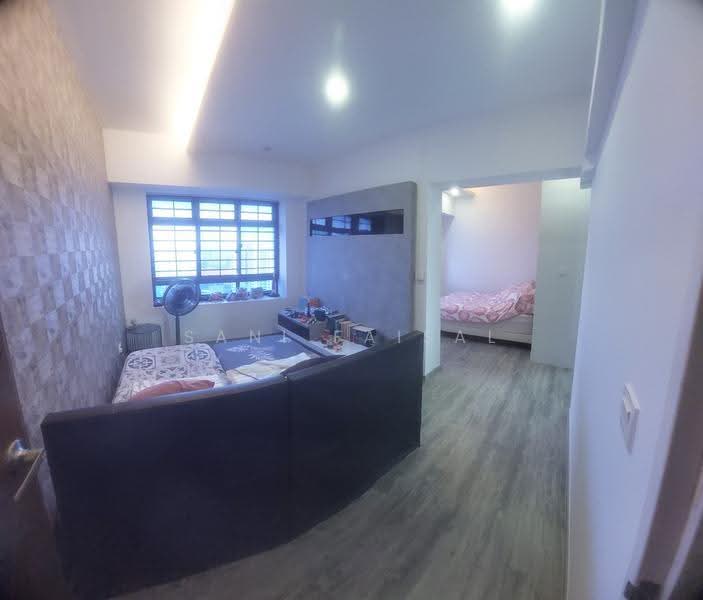 439C Sengkang West Avenue, 439C Sengkang West Avenue, 2 Bedrooms, 1,011 sqft, HDB Flat For Sale, by Sani Faisal, 500247015 - Bedroom - PropertyGuru.com.sg